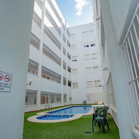 096 Pleasant Place Luis - Alicante Holiday Torrevieja Exterior photo
