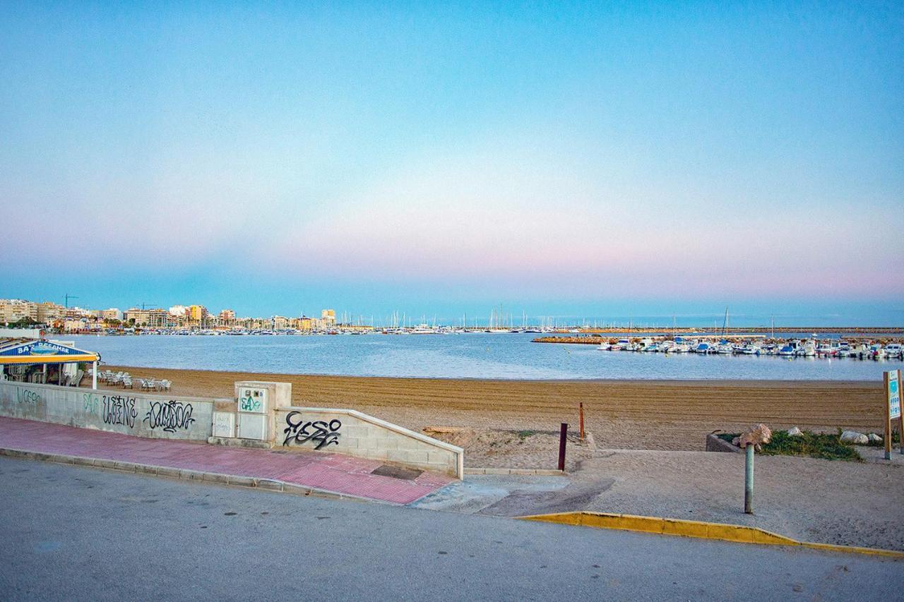 096 Pleasant Place Luis - Alicante Holiday Torrevieja Exterior photo